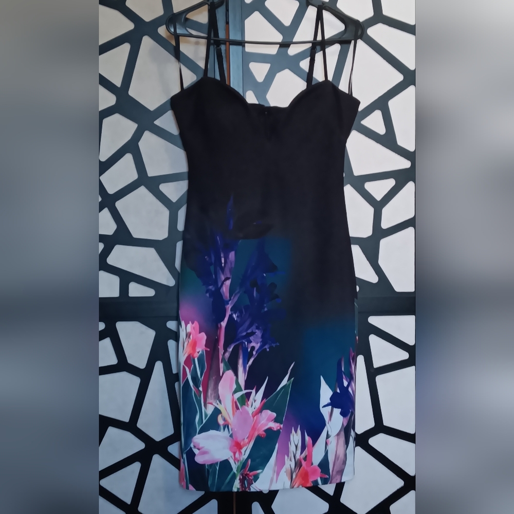 Bebe - Floral Evening Dress - Medium